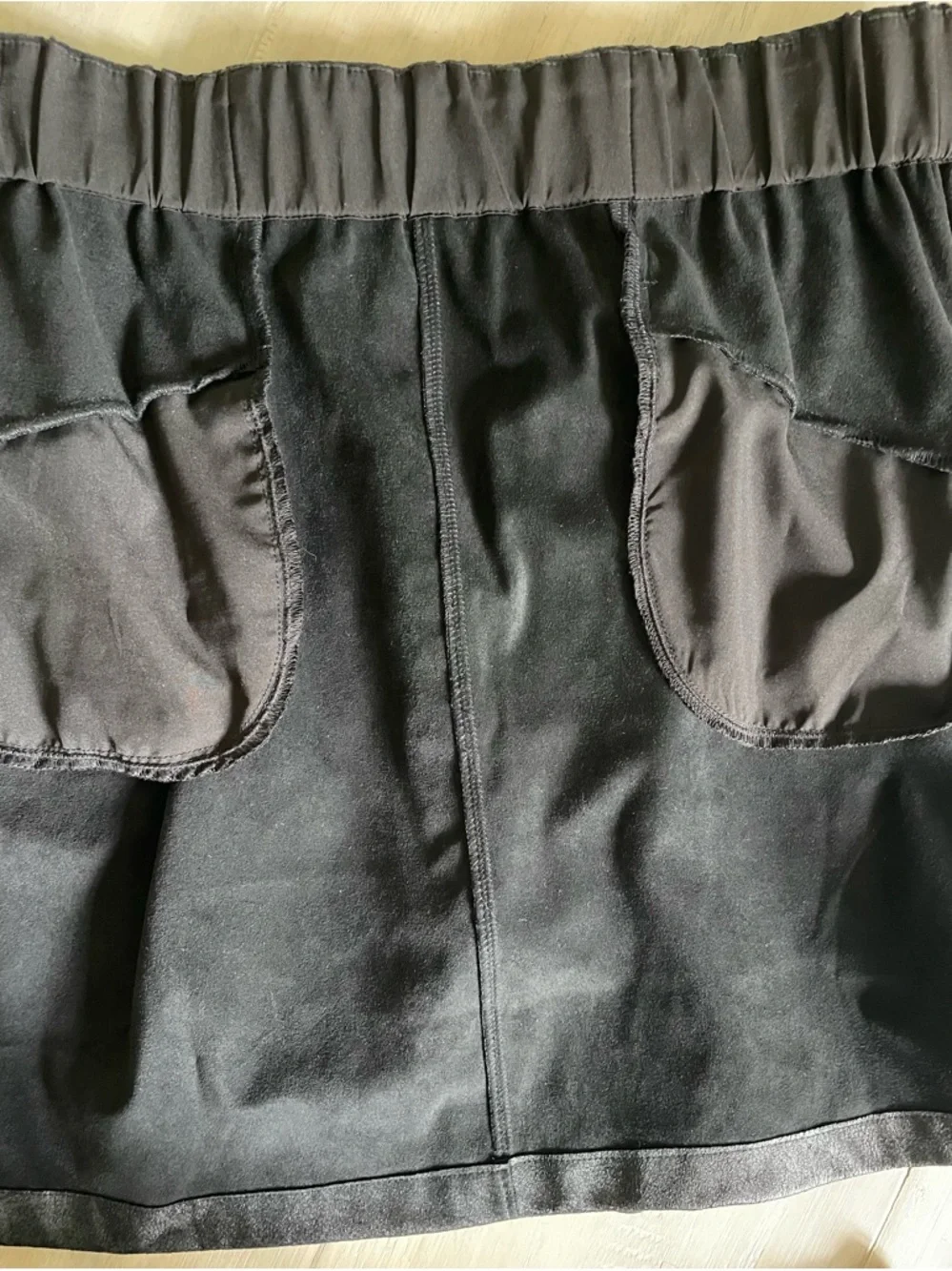 Evereve & David Lerner Women’s Faux Leather Pull On Pocket Mini Skirt Size M